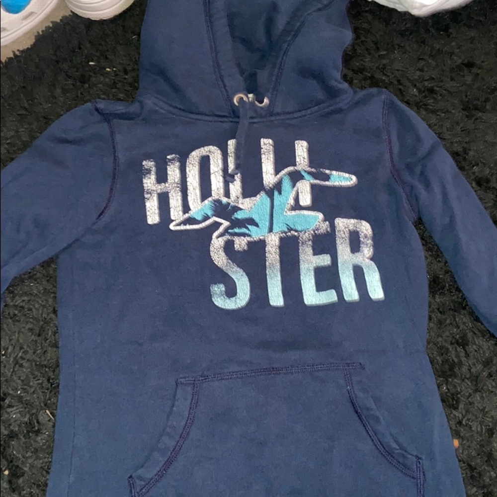 hollister hoodie